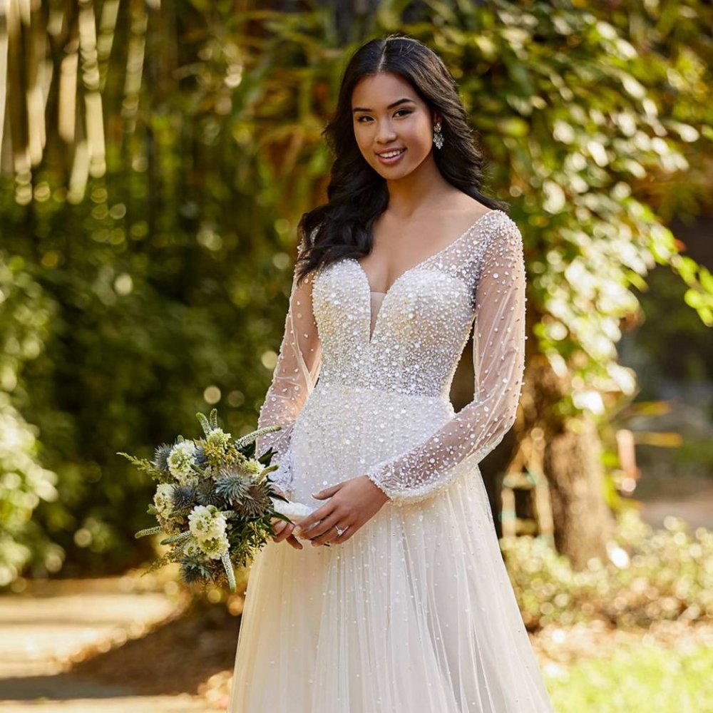 SOLD D3216 Essense of Australia  🤍👰🏼‍♀️ SIZE 12